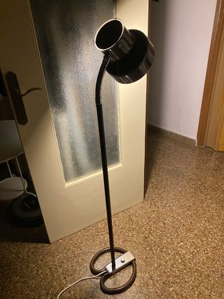 Lámpara de pie antigua marron plateado año 60