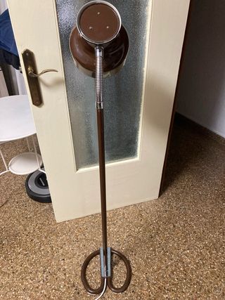 Lámpara de pie antigua marron plateado año 60