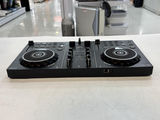 CONTROLADORA DJ PIONEER DDJ-200 CON CAJA Y CABLES