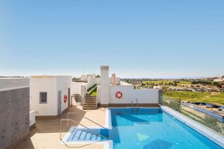 Piso en alquiler en Nueva Andalucía centro en Marbella