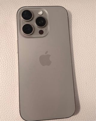 iPhone 16 Pro 128GB Plata + Funda