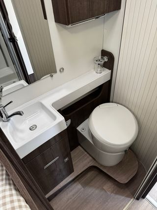 Autocaravana Benimar SPORT 363