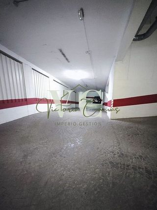 Garaje en alquiler en Paseo Marítimo de Levante en Vélez-Málaga