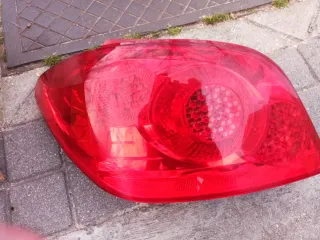 Pilotos Traseros Peugeot 307 (2005-2008)