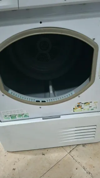 Secadora Hotpoint Ariston 7kg Condensación