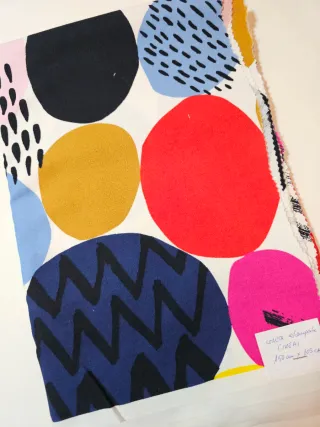 2 lonetas estampadas colores vivos y alegres