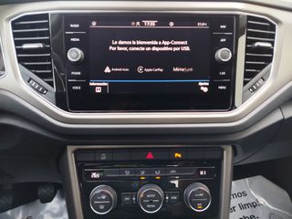 Volkswagen T-Roc 2022 R-Line