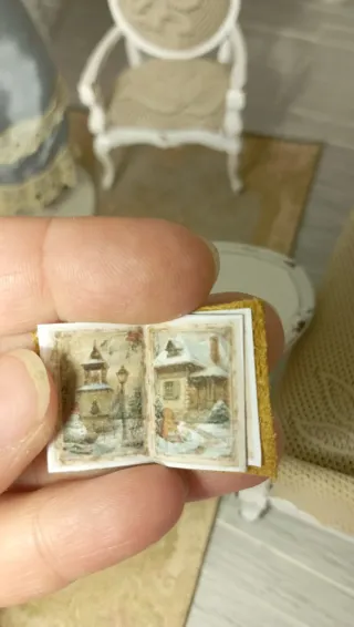 Libro miniatura 1:12 Pelle Natale