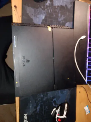 PlayStation 4 PS4 Nera