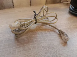 Lote de cables de red y teléfono