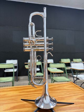 Trompeta Bach Stradivarius Sib