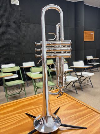 Trompeta Bach Stradivarius Sib