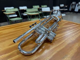 Trompeta Bach Stradivarius Sib