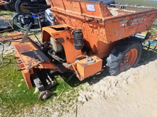 Dumper Ausa