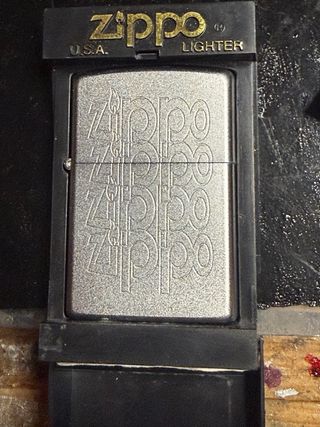 Accendini Zippo (4) Design Poker e Lady