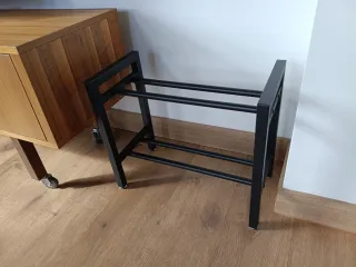 Supporto a 2 livelli per manubri nuovo.