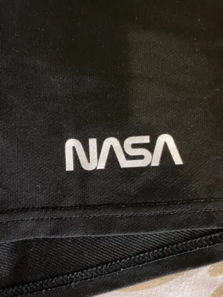 Pantalón corto negro NASA – Talla L