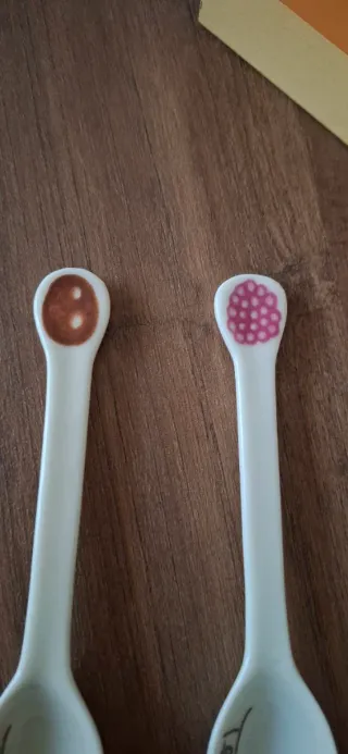 Cucchiaini ceramica Thun decorati