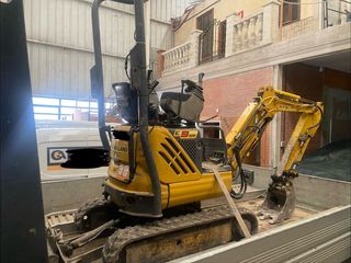 Mini excavadora New Holland E09SR