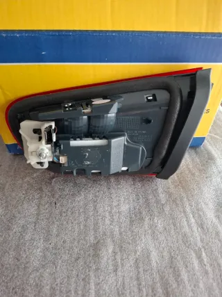 Piloto int led iz serie 1 2015 BMW