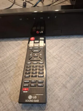 Barra de Sonido LG Negra