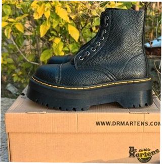 Botas Dr. Martens Talla 38 Negras