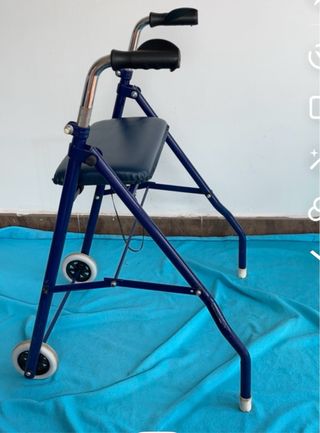 andador persona mayor con asiento.