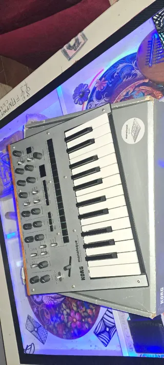 Korg Monologue - Sintetizzatore Analogico