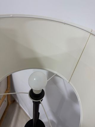 Lámpara de pie trípode negra Ikea