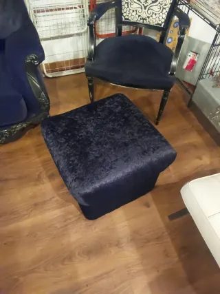 Sedie e Pouf in Velluto e Vimini