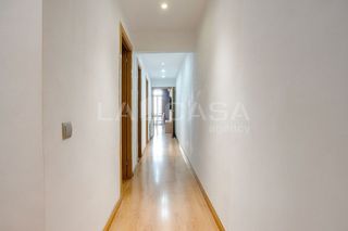 Piso en venta en El Camp de l'Arpa del Clot en Barcelona