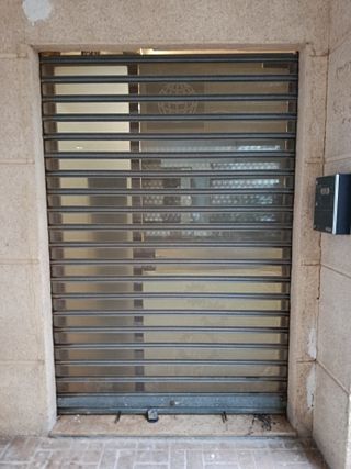 Persiana galvanizada troquelada de hierro