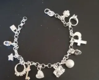 Pulsera de plata 925 con dijes