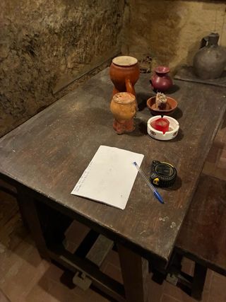 Mueble bodega rústico madera y metal