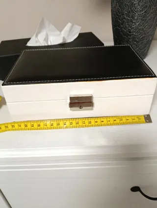 Joyero polipiel blanco y negro