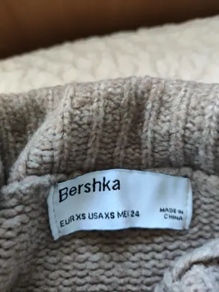 Jersey Zara cuello subido beige