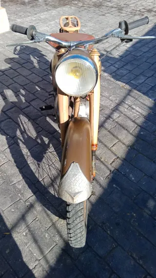 Motocicleta Motobecane D45 1953