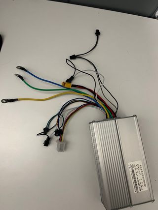 Controlador JP 60V 50Ah (delantera)
