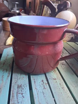 Hervidor Vintage Rojo y Azul Metal