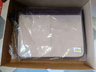 Portadocumentos GBRN Beige y Morado polipiel