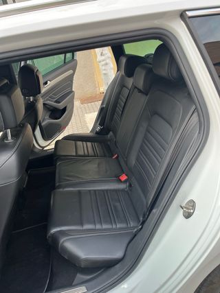 VOLKSWAGEN PASSAT VARIANT R-LINE 2021