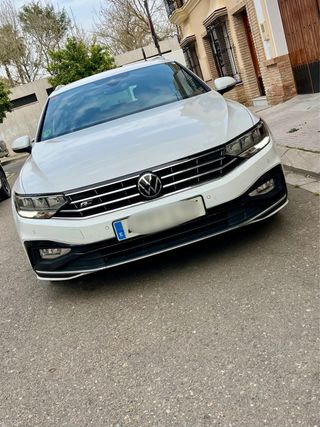 VOLKSWAGEN PASSAT VARIANT R-LINE 2021