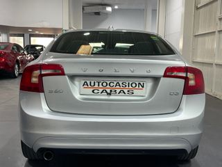 Volvo S60 2.0 D3 Momentum Auto