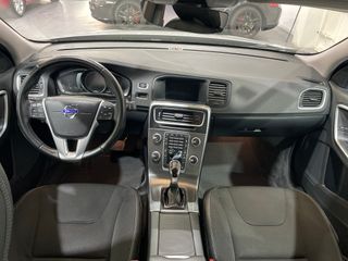 Volvo S60 2.0 D3 Momentum Auto