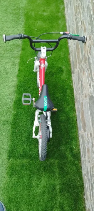 Bicicleta Woom 2 14"
