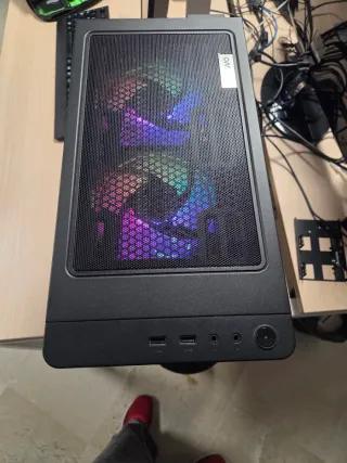 Ordenador Gaming Lenovo Legion T5 26AMR5 32GBRAM