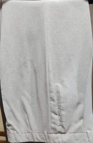 Traje de chaqueta 3 piezas beige.