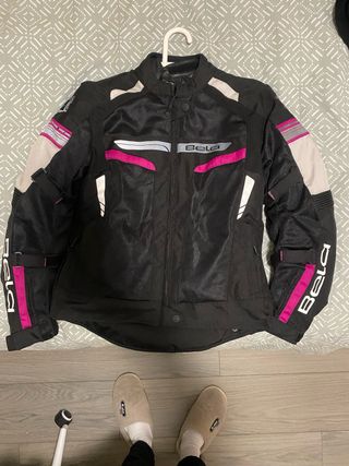 Chaqueta Moto Bela Negra y rosa