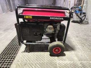 Generador Honda EM 5500CX