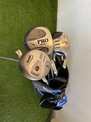 Set de Palos de Golf WILSON 1200